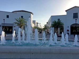 Shop and Dine at University Village in Fort Myers, FL
